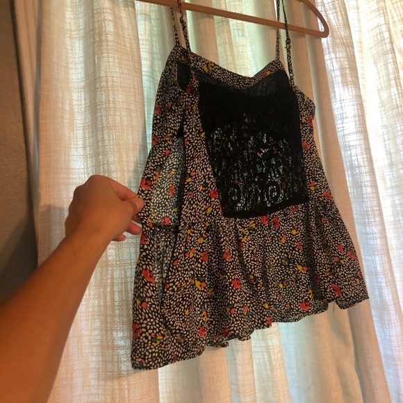 Spaghetti strap blouse - Picture 3 of 4